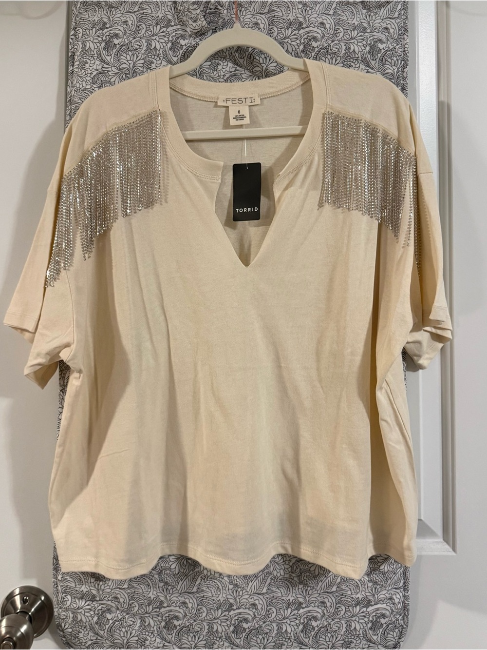 NWT Festi Rhinestone Fringe Tee “seedpearl”